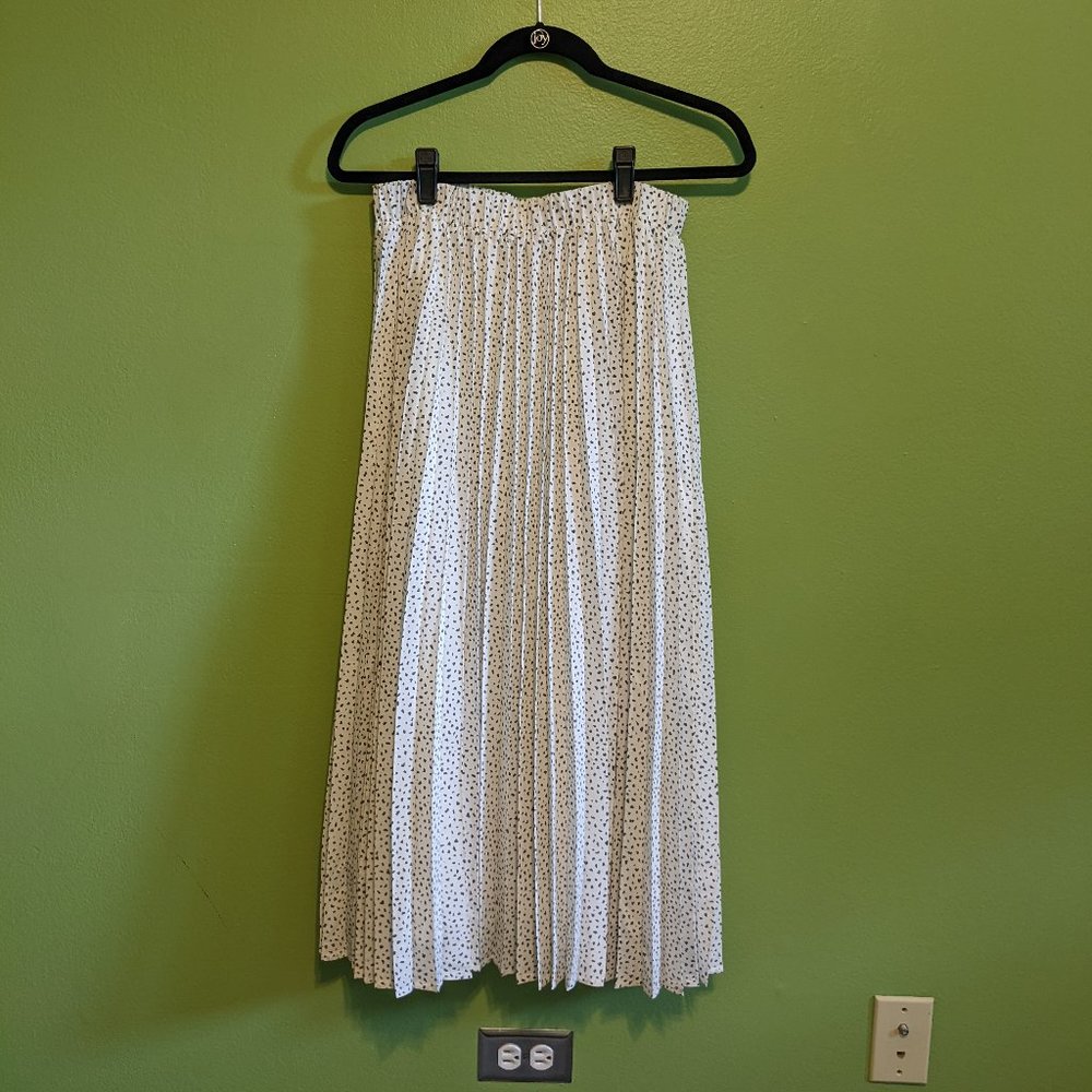 A New Day Midi White Skirt with Black Dots
